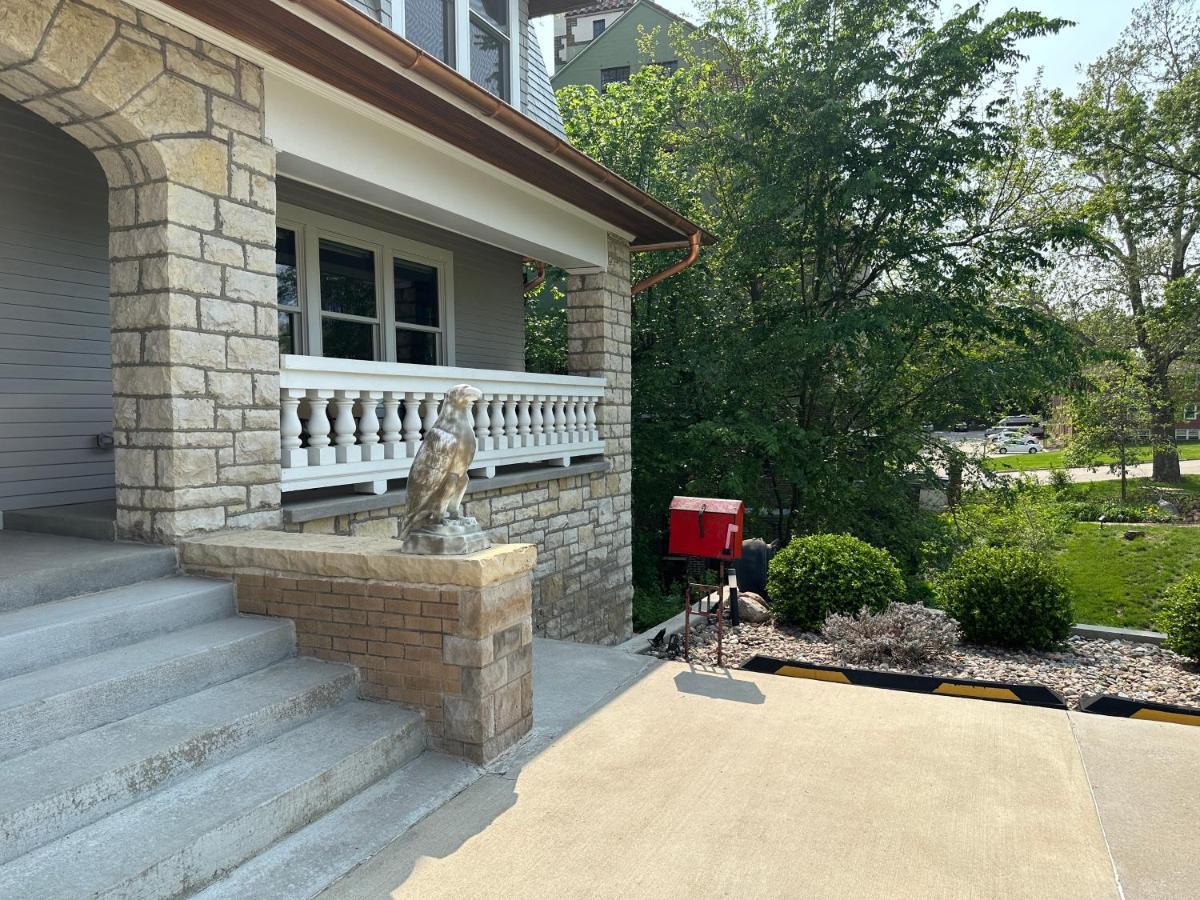 Historical Oscar Lofquist House In The Heart Of Des Moines Apartamento Exterior foto